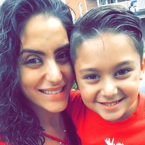 Meet your Posher, Abir